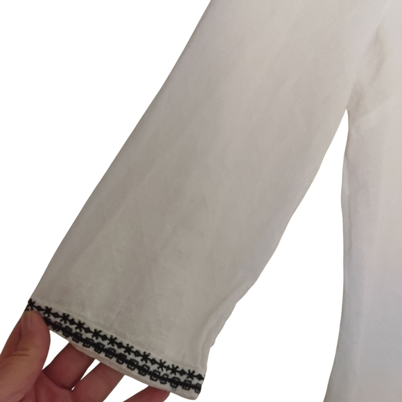 Fleur Bleue Women's L White Blue Embroidery 3/4 Sleeve Tunic Top - Picture 3 of 6